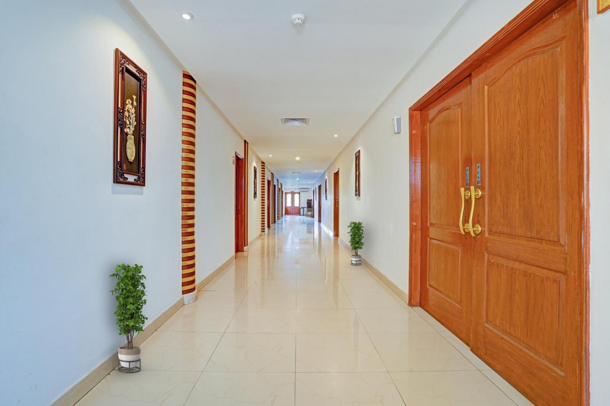 Super Collection O Indraprastha Hotel Thiruvananthapuram Kültér fotó