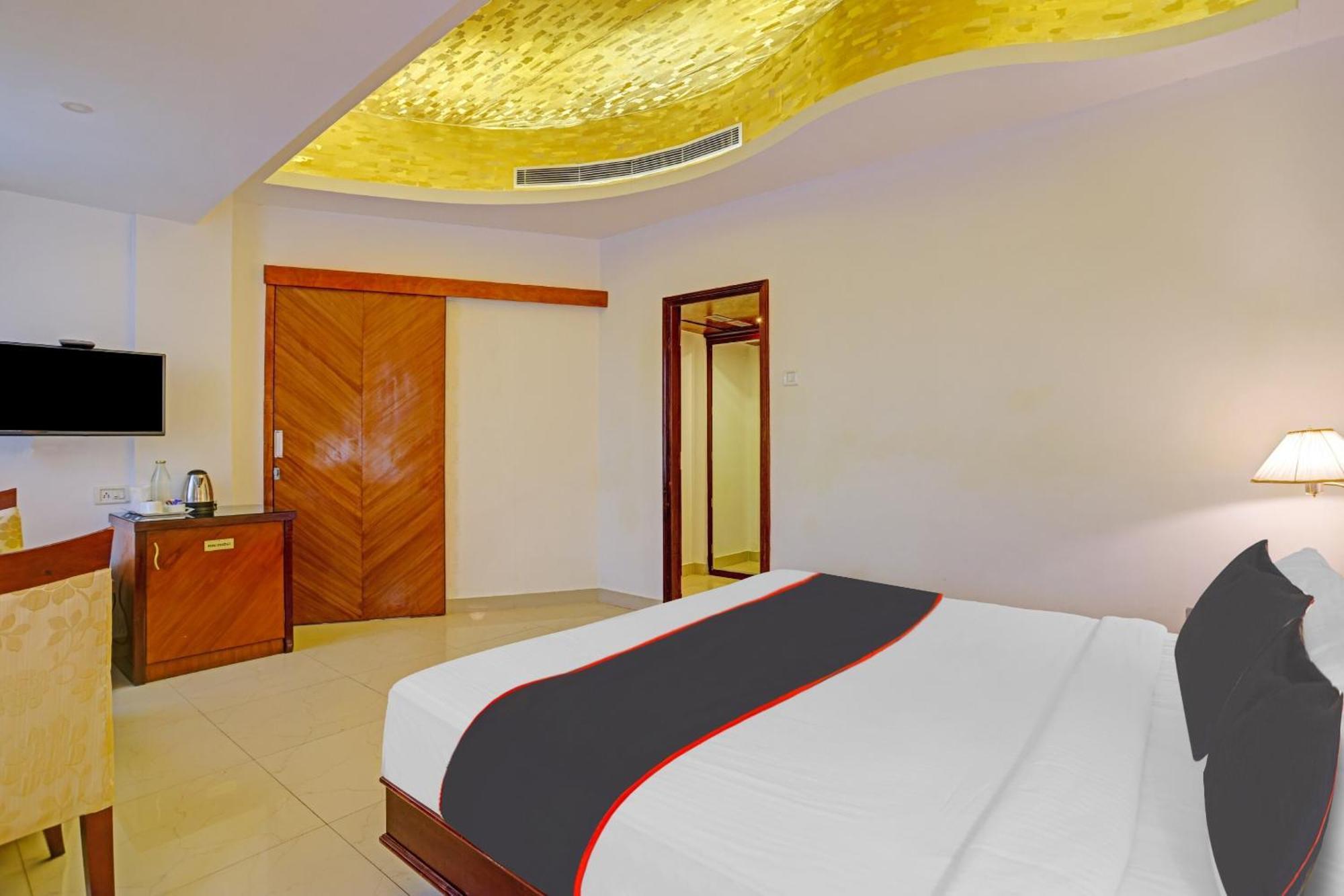 Super Collection O Indraprastha Hotel Thiruvananthapuram Kültér fotó