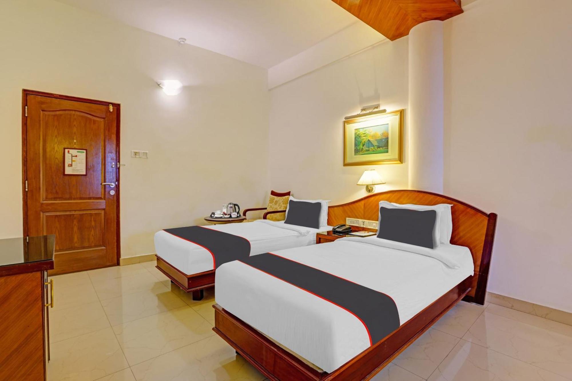 Super Collection O Indraprastha Hotel Thiruvananthapuram Kültér fotó