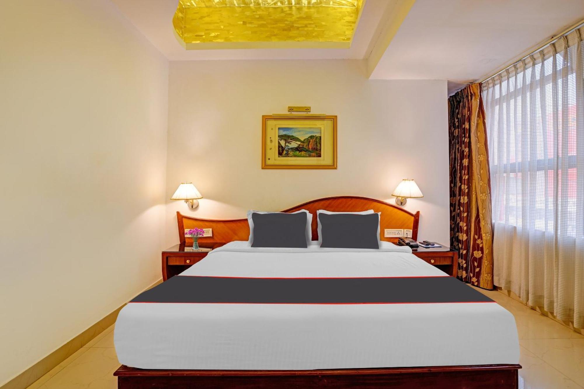 Super Collection O Indraprastha Hotel Thiruvananthapuram Kültér fotó